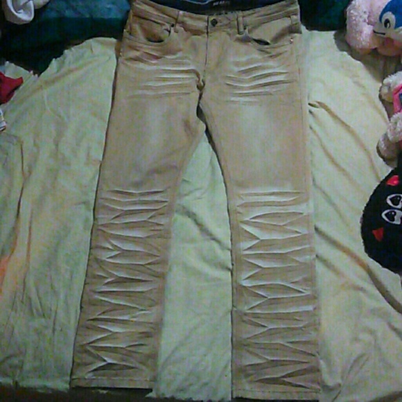 Jeans - Picture 1 of 2